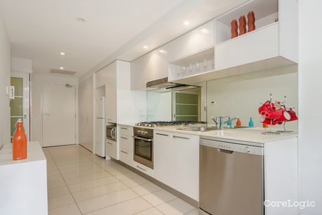 Property photo of 102/430 Marine Parade Biggera Waters QLD 4216