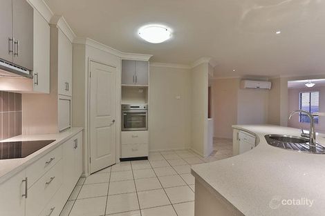 Property photo of 14 Kalimna Drive Highfields QLD 4352