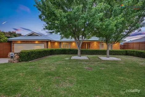 21 Roberts Way, Kooringal, NSW 2650