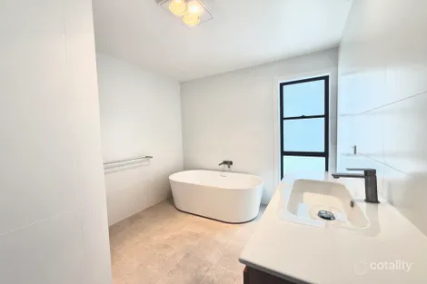 Property photo of 18 Campbell Street Taree NSW 2430