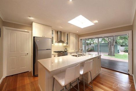 Property photo of 11 Dega Avenue Bentleigh East VIC 3165