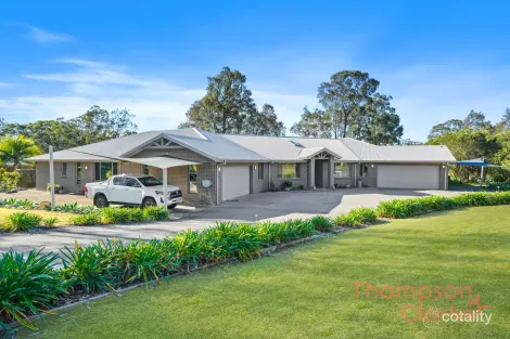 11 WOODLANDS DR, THORNTON, NSW 2322