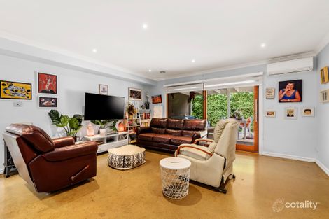 Property photo of 2/4 Maple Street Bayswater VIC 3153