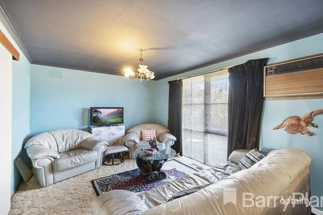 Property photo of 30 Carberry Drive Kurunjang VIC 3337
