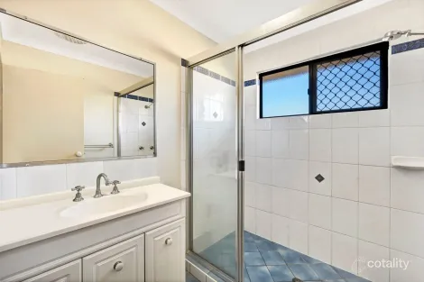 Property photo of 32 Elton Drive Kelso QLD 4815