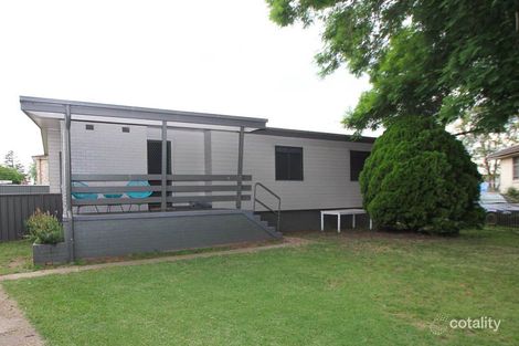 Property photo of 3 Moore Close Singleton NSW 2330