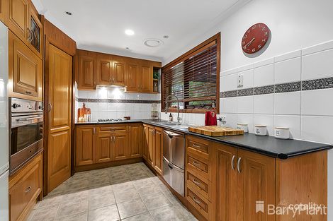 Property photo of 153 Cabernet Crescent Bundoora VIC 3083