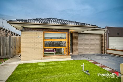 Property photo of 33 Woolybush Drive Tarneit VIC 3029