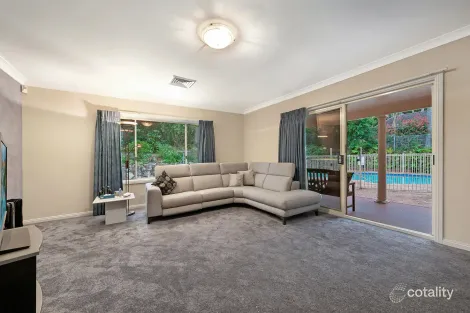 Property photo of 12 Clement Close Pennant Hills NSW 2120