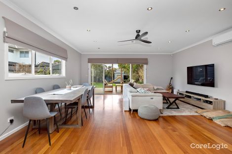 Property photo of 21 Chicquita Avenue Seaford VIC 3198