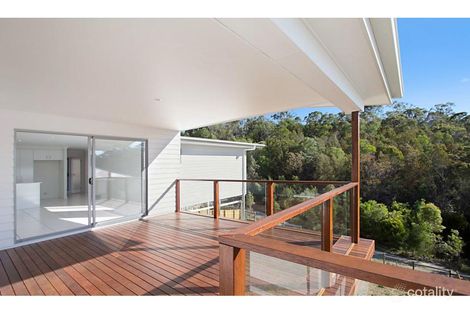 Property photo of 11 Golden Grove Boulevard Reedy Creek QLD 4227