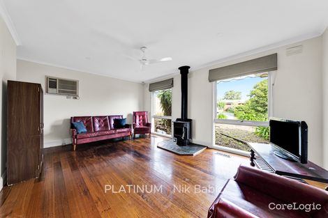 Property photo of 2 Orton Rise Endeavour Hills VIC 3802