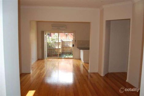 Property photo of 1/3 Heath Avenue Oakleigh VIC 3166