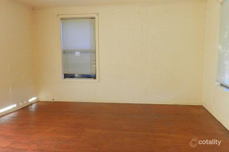 Property photo of 5 Gasmata Crescent Whalan NSW 2770