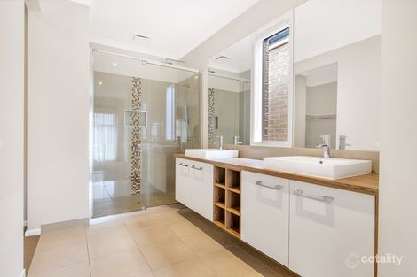 Property photo of 13 Elgata Way Werribee VIC 3030