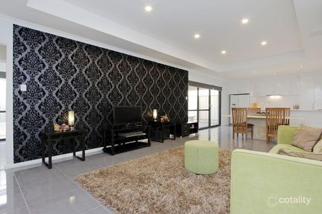 30 Horsham Way, Nollamara, WA 6061