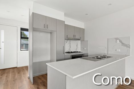 Property photo of 38 Evolve Esplanade Wollert VIC 3750