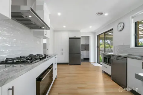 Property photo of 38 Parkwood Way Traralgon VIC 3844