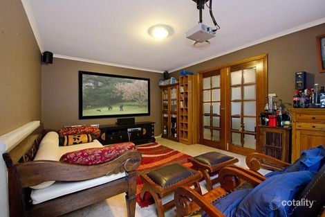 Property photo of 37 Roslyn Place Cherrybrook NSW 2126