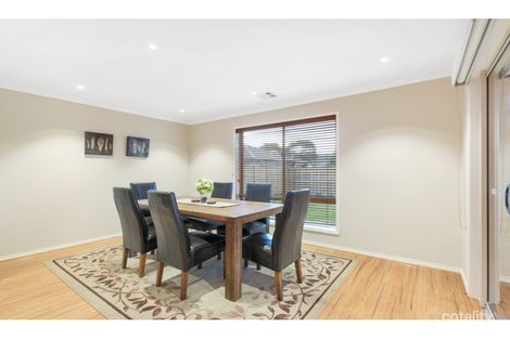 Property photo of 11 Applegum Drive South Morang VIC 3752