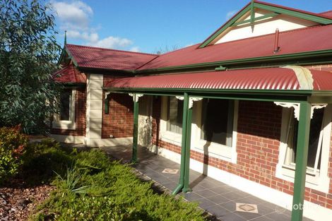 12 Heather Dr, Coromandel Valley, SA 5051