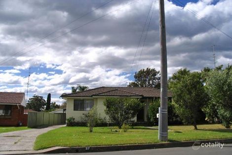 27 Malin Rd, Oak Flats, NSW 2529