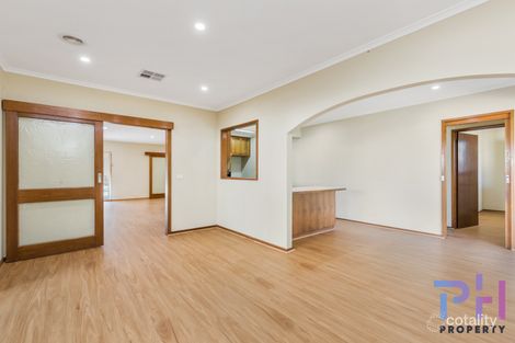 Property photo of 4 Osborn Avenue Kangaroo Flat VIC 3555