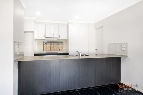 Property photo of 8 Goolwa Road Point Cook VIC 3030