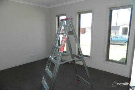 Property photo of 57 Willowtree Drive Pakenham VIC 3810