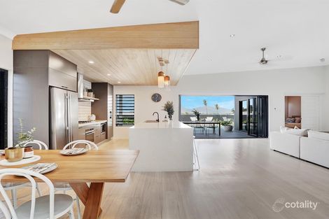 Property photo of 118 McFarlane Drive Kanimbla QLD 4870