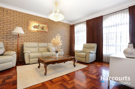 Property photo of 4 Narina Way Epping VIC 3076