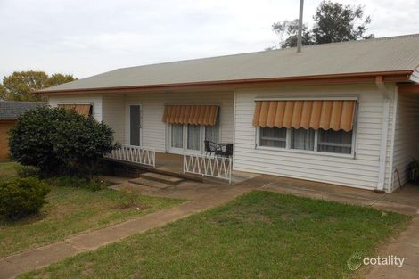 3 Nasmyth St, Young, NSW 2594