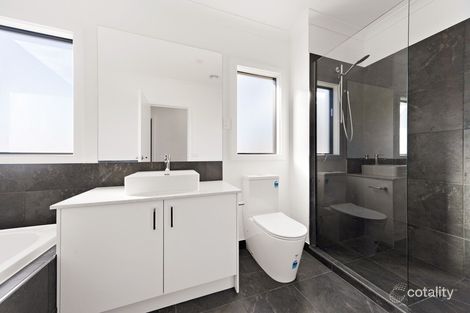 Property photo of 40 Mulwala Drive Doreen VIC 3754