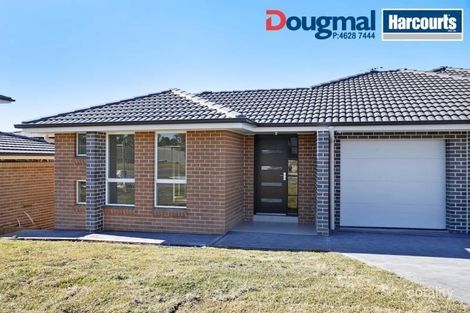 Property photo of 11 Marian Drive Rosemeadow NSW 2560