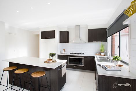 Property photo of 10 Comet Avenue Doreen VIC 3754