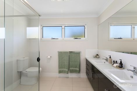 Property photo of 8 Port Street Deception Bay QLD 4508