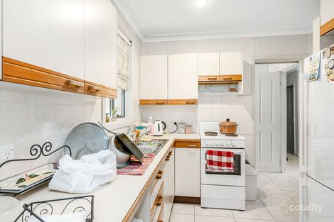 Property photo of 35 Crosby Crescent Fairfield NSW 2165