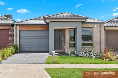Property photo of 15 Kichner Street Tarneit VIC 3029