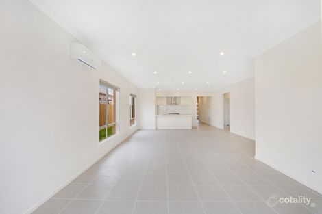 Property photo of 9 Hazelmere Avenue Eynesbury VIC 3338