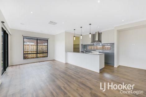Property photo of 12 Ellen Way Officer VIC 3809