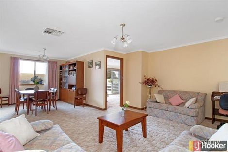 Property photo of 7 Namai Place Queanbeyan West NSW 2620