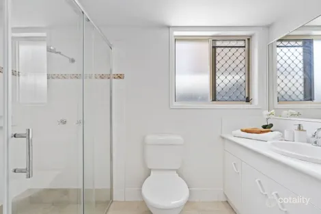 Property photo of 19 White Cap Close Pacific Pines QLD 4211