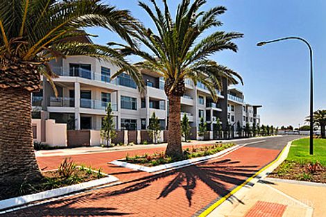 Property photo of 25/1 Burt Avenue Findon SA 5023
