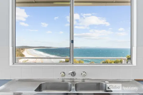 Property photo of 5 St Georges Crescent Goode Beach WA 6330