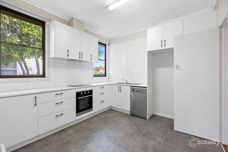Property photo of 24 Grammar Street Wendouree VIC 3355