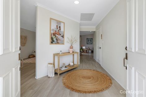 Property photo of 14 Gladiolus Court Hollywell QLD 4216