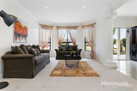 Property photo of 44 Jasmine Drive Mill Park VIC 3082