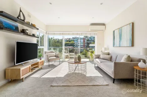 Property photo of 13/16 Avenue Road Mosman NSW 2088