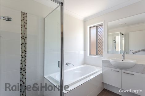 Property photo of 22A Weetwood Street Newtown QLD 4350