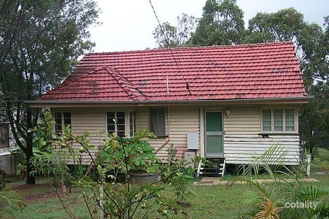 25 Coondooroopa Dr, Macleay Island, QLD 4184